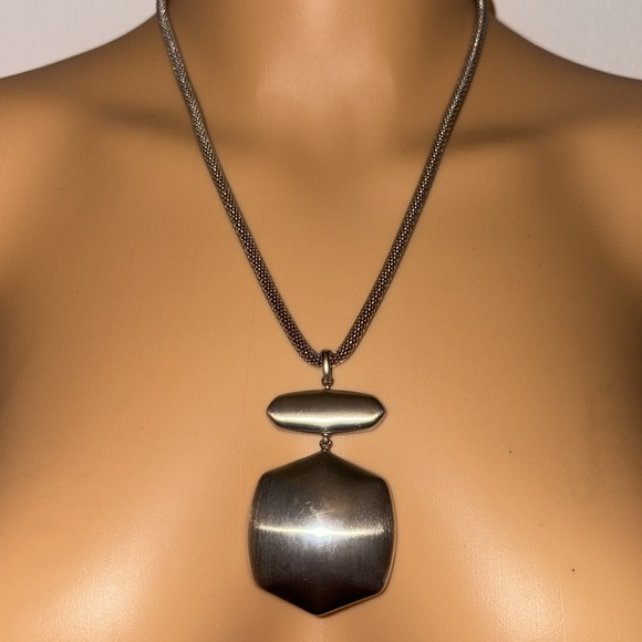 Vintage Kendra Scott Silver Necklace like new never - Picture 6 of 7